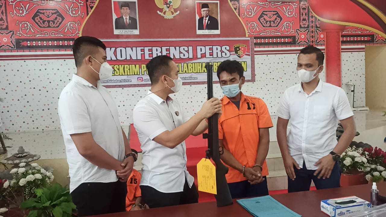 KAPOK! Ancam Pedagang Buah, Preman Pajak Sore Martubung Diringkus