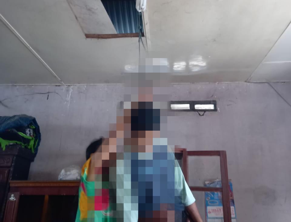 Stres Ditinggal Istri, Pria Ini Nekad Gantung