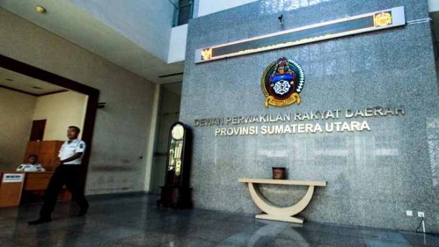 DPRD Sumut Gelontarkan Dana Rp 1,17 miliar Untuk Baju Dinas, Berikut Cibiran Warga