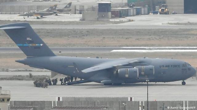 Selama 2 Dekade Perangi Afghanistan, Akhirnya Pasukan AS ‘Angkat Kaki’