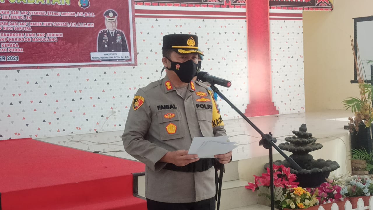Kapolres Pelabuhan Belawan Pimpin Sertijab Kabag & Kasat 