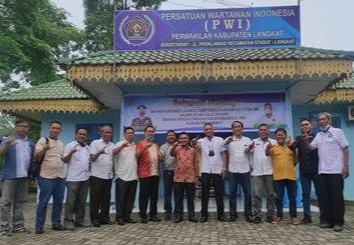 KPU-PWI Langkat Siap Edukasi Masyarakat Sambut Pemilu 2024