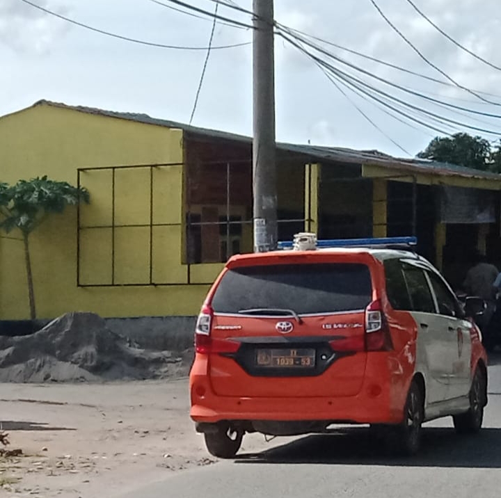 Alamak..!! Mobil Dinas Polisi Parkir di Depan Lokasi Judi Game Ikan Jalan Speksi Marelan