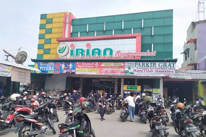 Waspada..!! Supermarket Irian Rawan Ranmor, Diduga Security Supermarket Irian Ada Kerjasama  