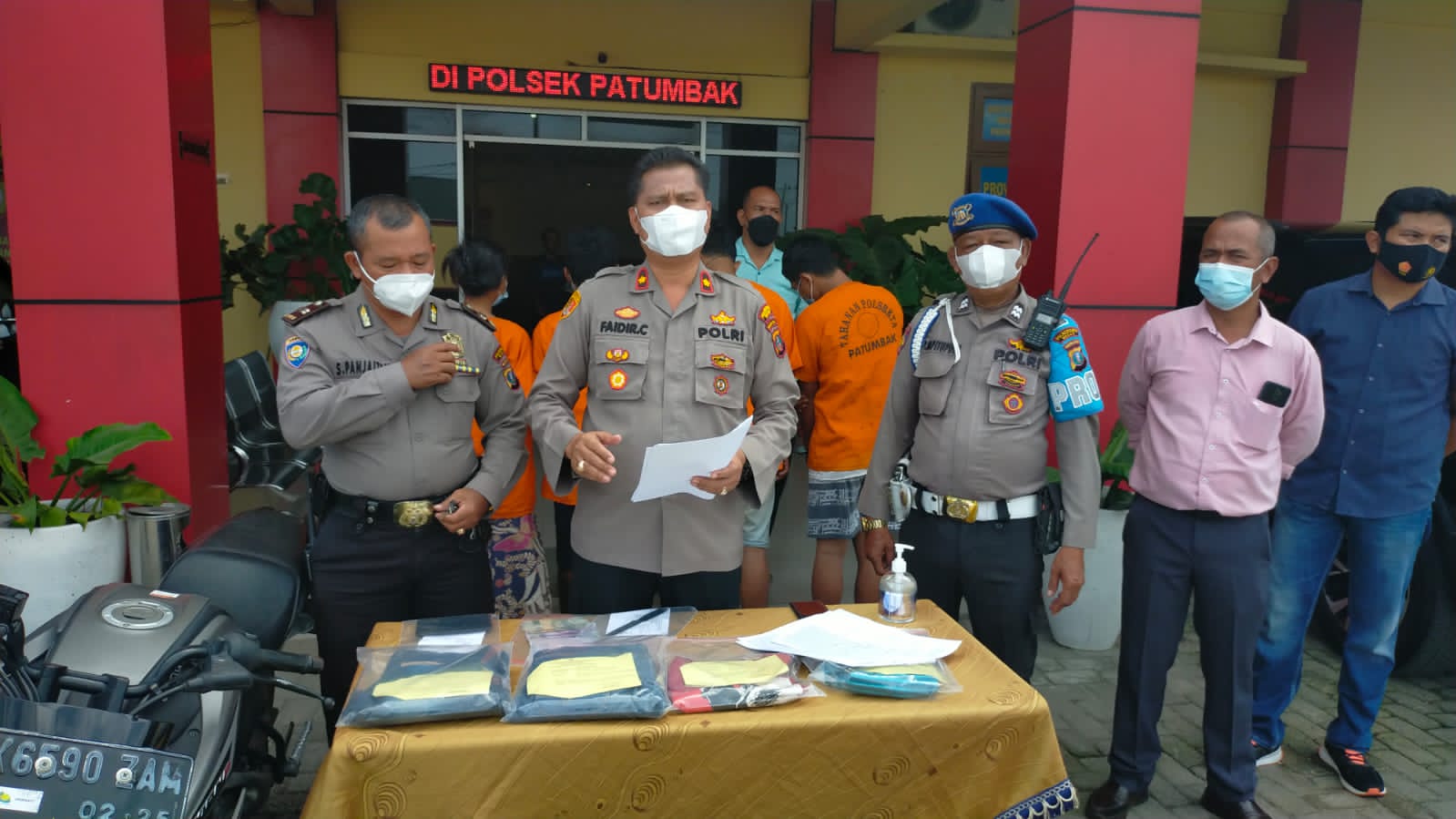 Modus Diajak Kencan & Minta Antar, 4 Komplotan Perampok  Ditangkap Polsek Patumbak 