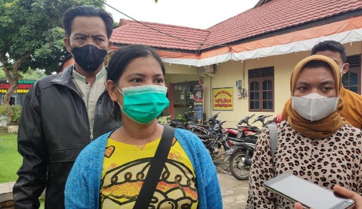 Istri Ramli Bersumpah! Selembar, Segaris Tulisan Pun Tidak Ia Terima dari Oknum Polisi Helvetia