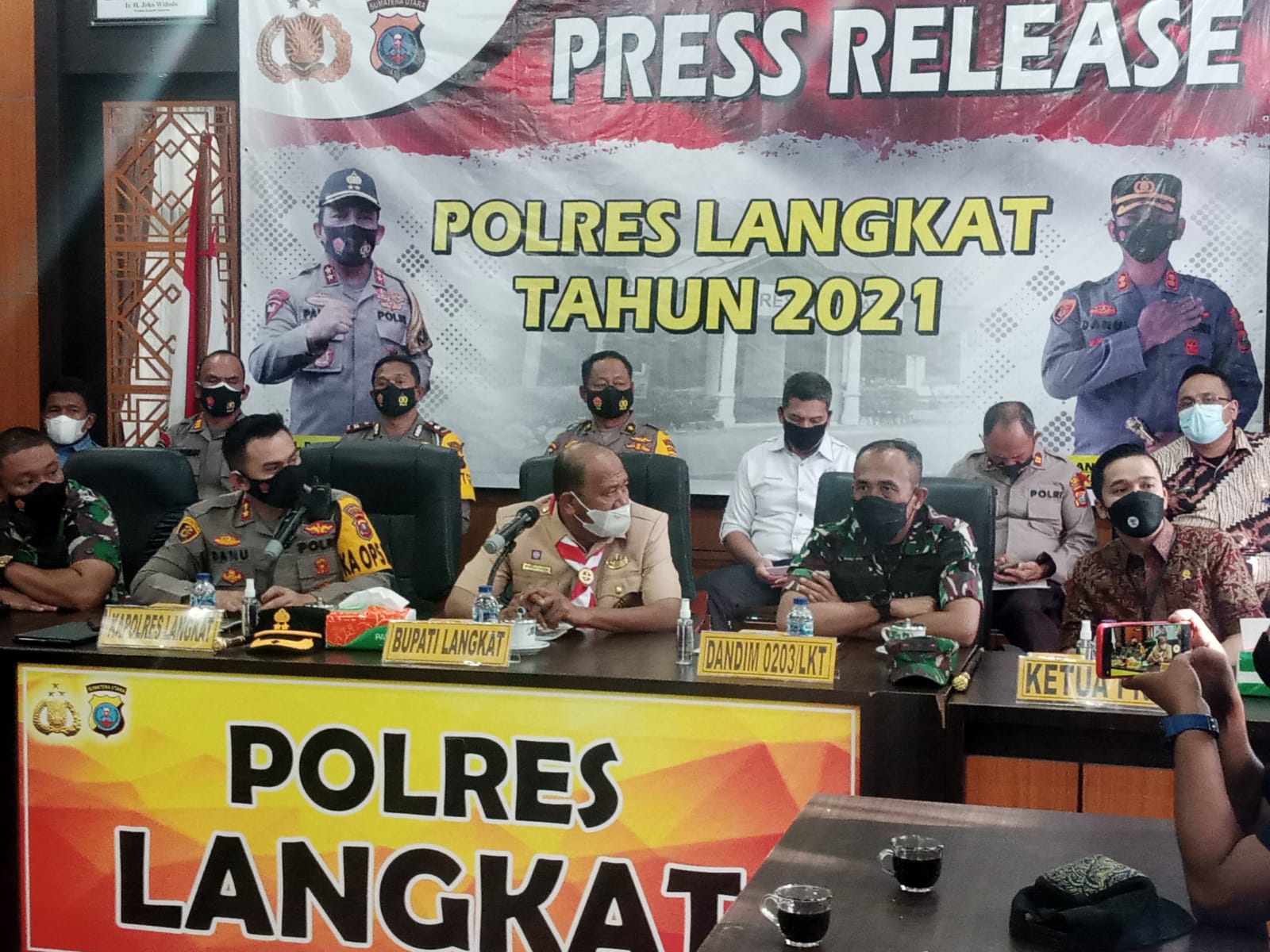Gelar Press Release Akhir Tahun 2021, Kabupaten Langkat Capai Vaksinasi 73,24% 