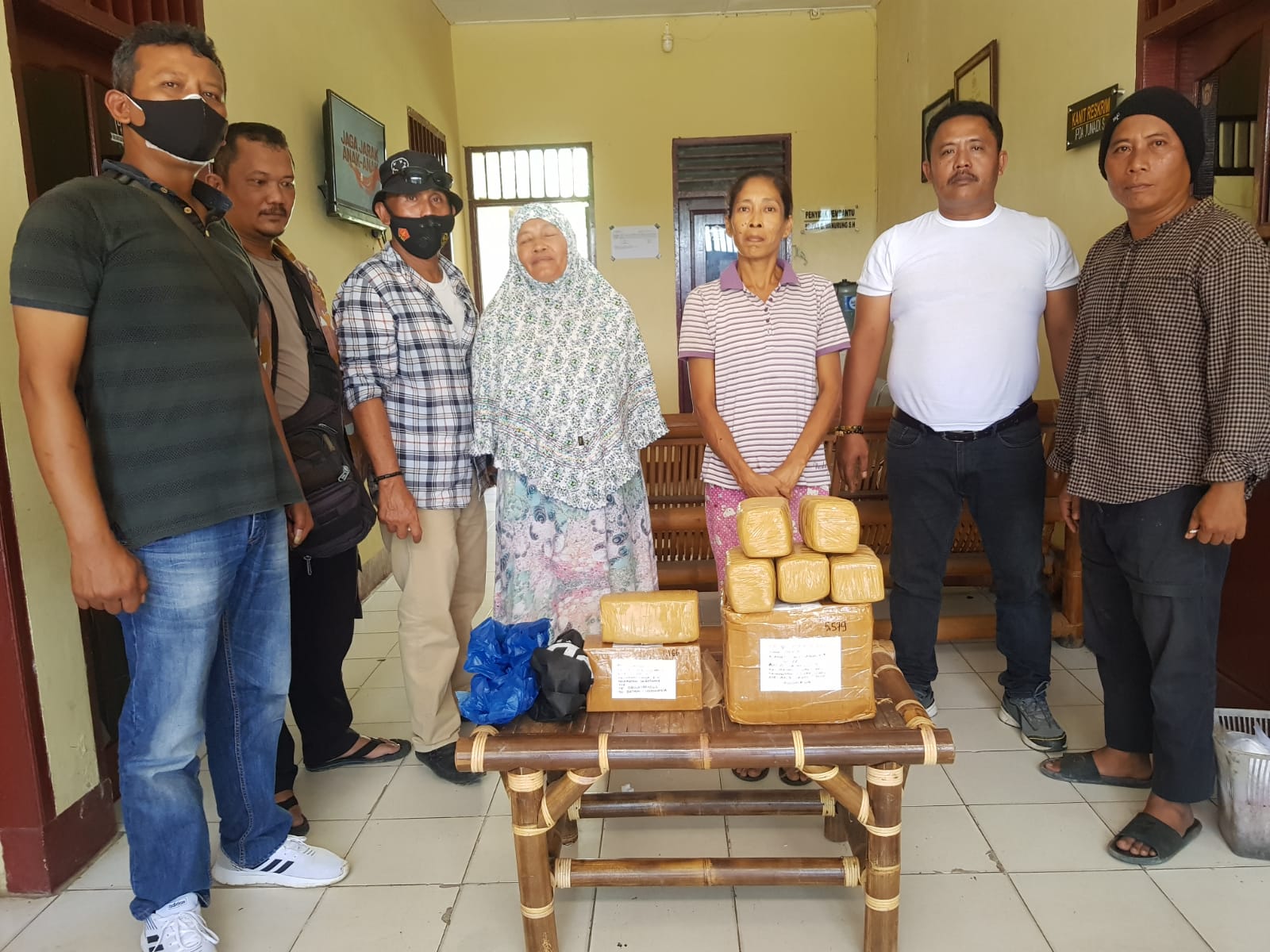 2 Kurir Ganja Antar Provinsi Diamankan Unit Reskrim Polsek Pangkalan Susu  