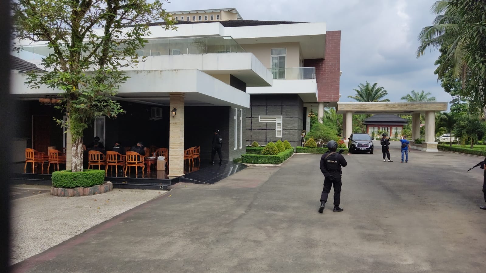 KPK Kembali Turun Ke Rumah Bupati Langkat Non Aktif