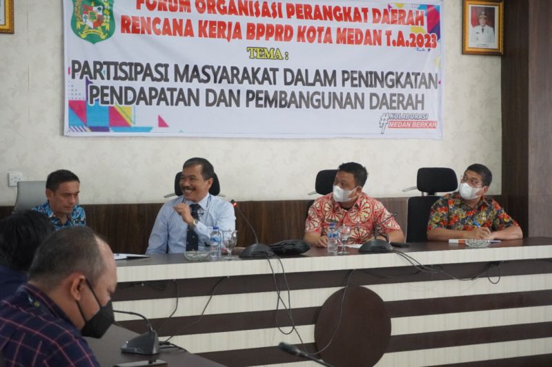KPP Pratama Medan Polonia Gelar Penyuluhan Perpajakan di BP2RD Kota Medan