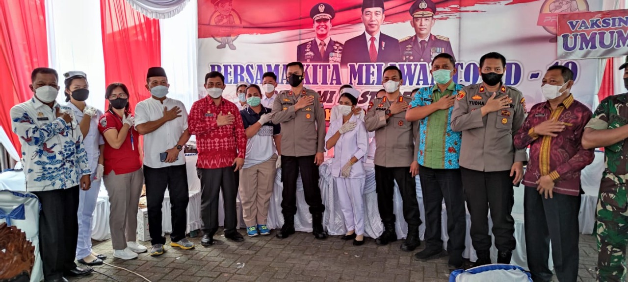 Wakapolda Sumut Tinjau Gebyar Vaksina Massal di Desa Paya Geli