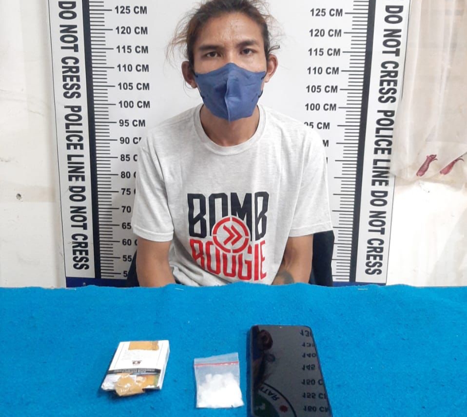 Nunggu Pembeli, Gondrong Disergap Polisi