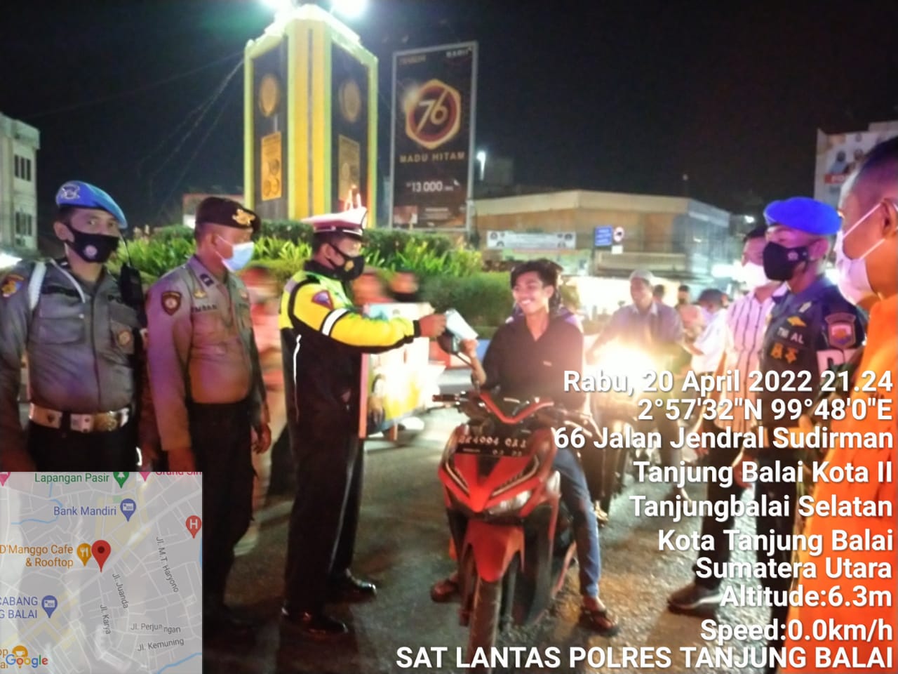 Giat Yustisi Polres Tanjungbalai Sosialisasikan Prokes Dan Mengajak Warga Untuk Vaksin 