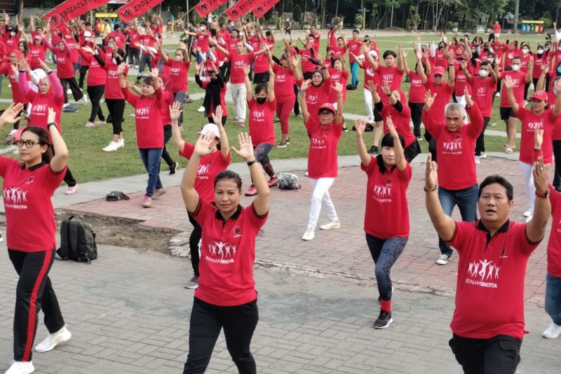 Peringati Harkitnas, PDIP Sumut Gelar Senam Sicita di Lapangan Merdeka
