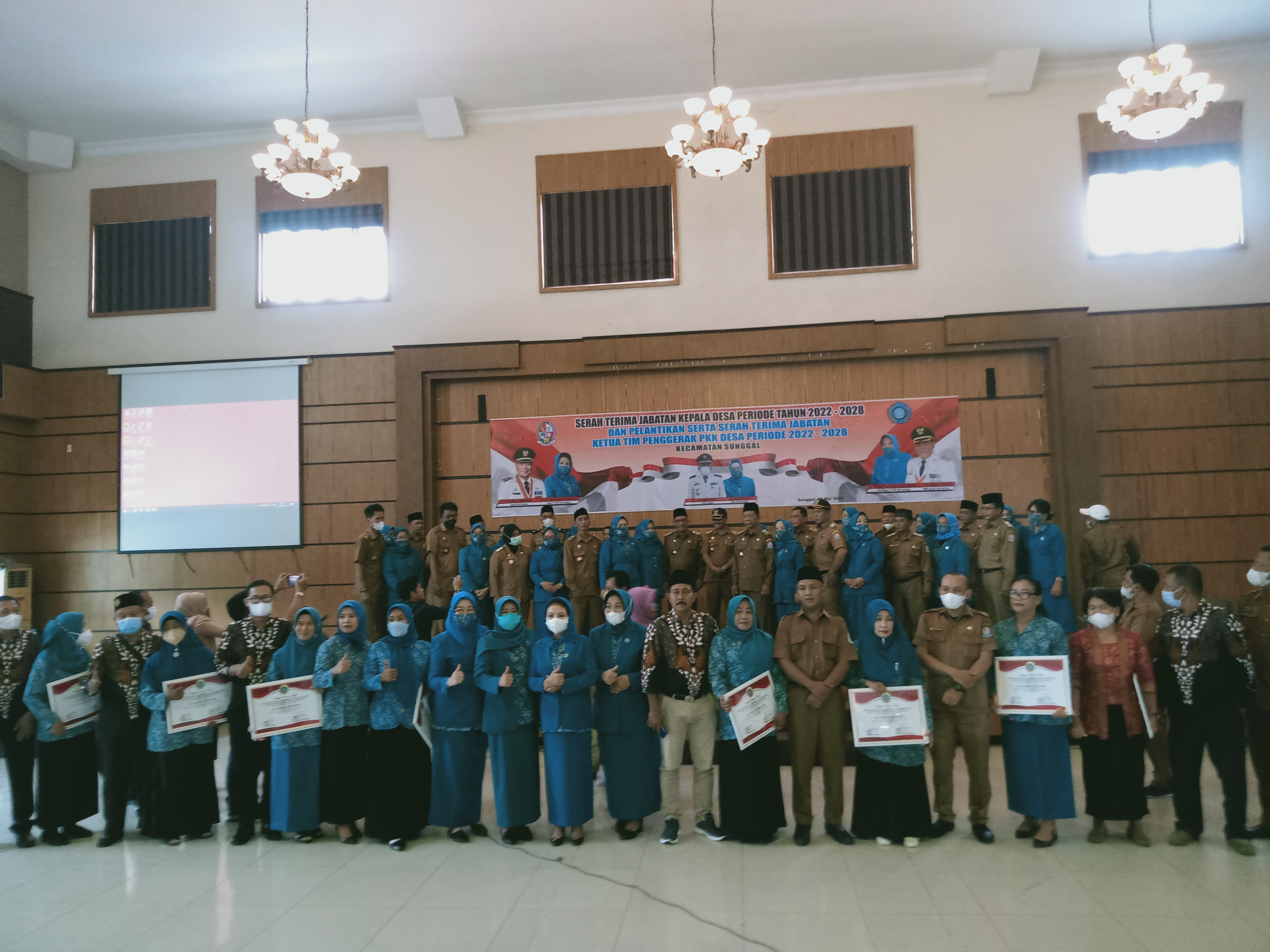 Camat Sunggal Pimpin Serah Terima Jabatan 16 Kepala Desa Kecamatan Sunggal DS