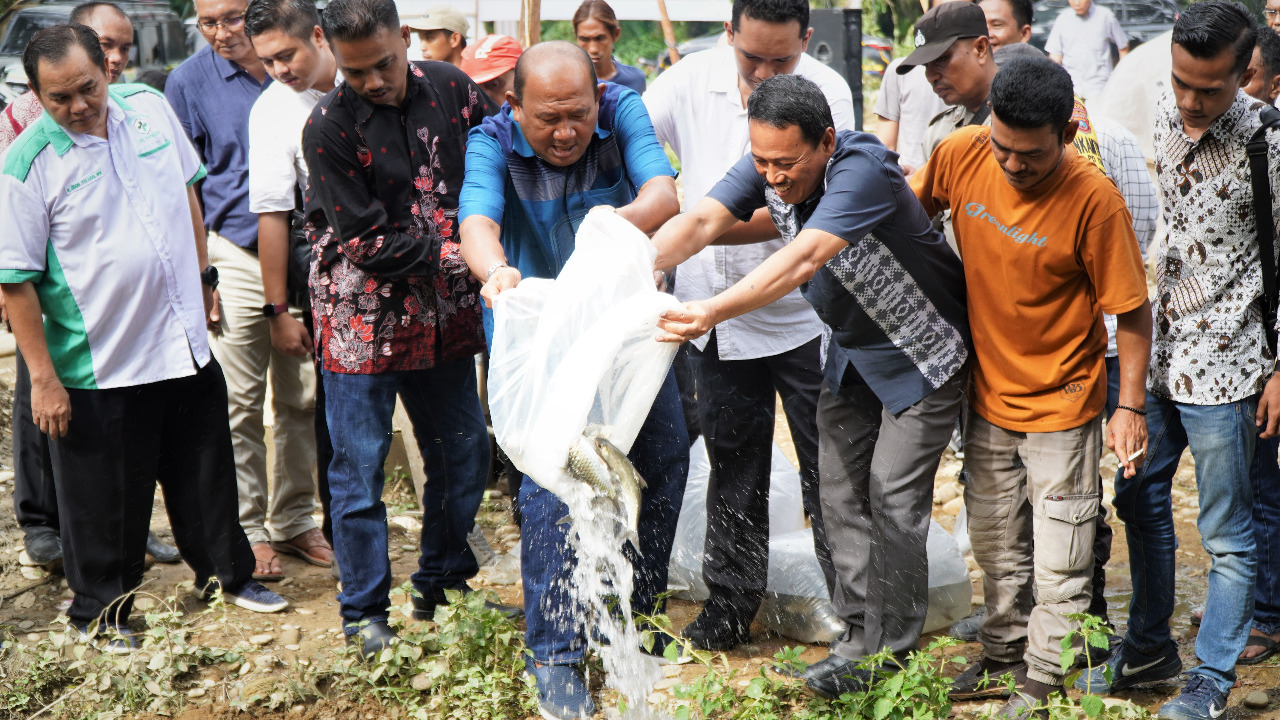 Plt Bupati Langkat Resmikan Rumah Aspirasi Bang Ondim