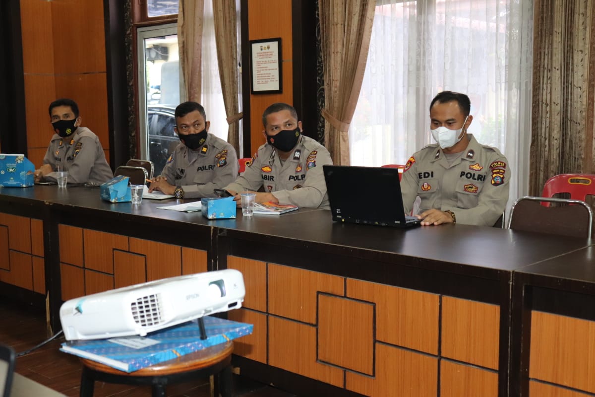 Polres Langkat Laksanakan Zoom Meeting dari Biro Log Polda Sumut
