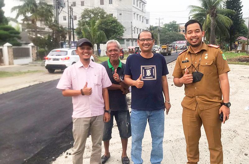 Setelah 15 Tahun Akhirnya Diaspal, Warga Marsabut Berterimakasih kepada Walikota Medan dan Antonius Tumanggor