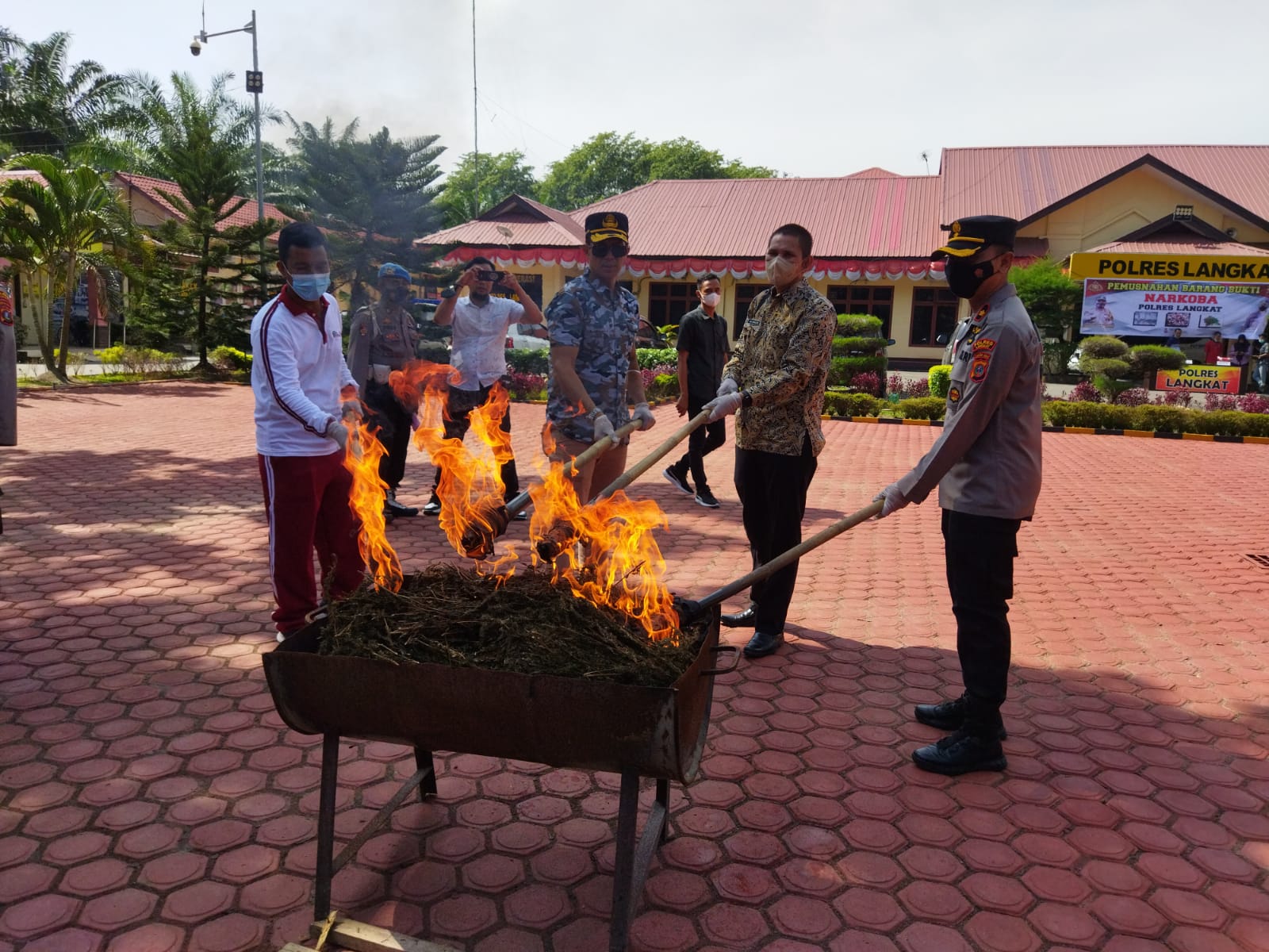 Polres Langkat Musnahkan Barang Bukti Narkotika Jenis Sabu, Ganja & Ekstasi