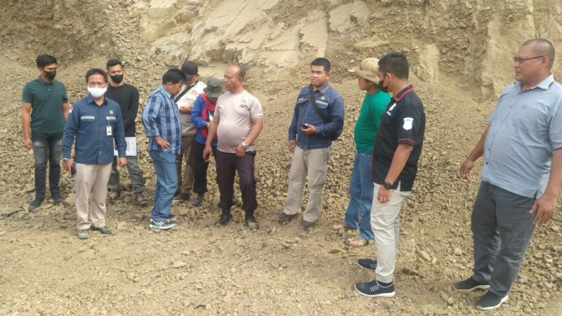 Gakkum Bersama Poldasu, Dishut dan DLH Provsu Datangi Lokasi Pengerukan Bukit Simpang Gotting Samosir