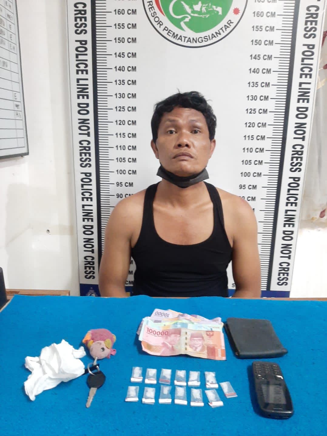 Pengedar Sabu Goliong Disergap Polisi Saat Nunggu Pembeli