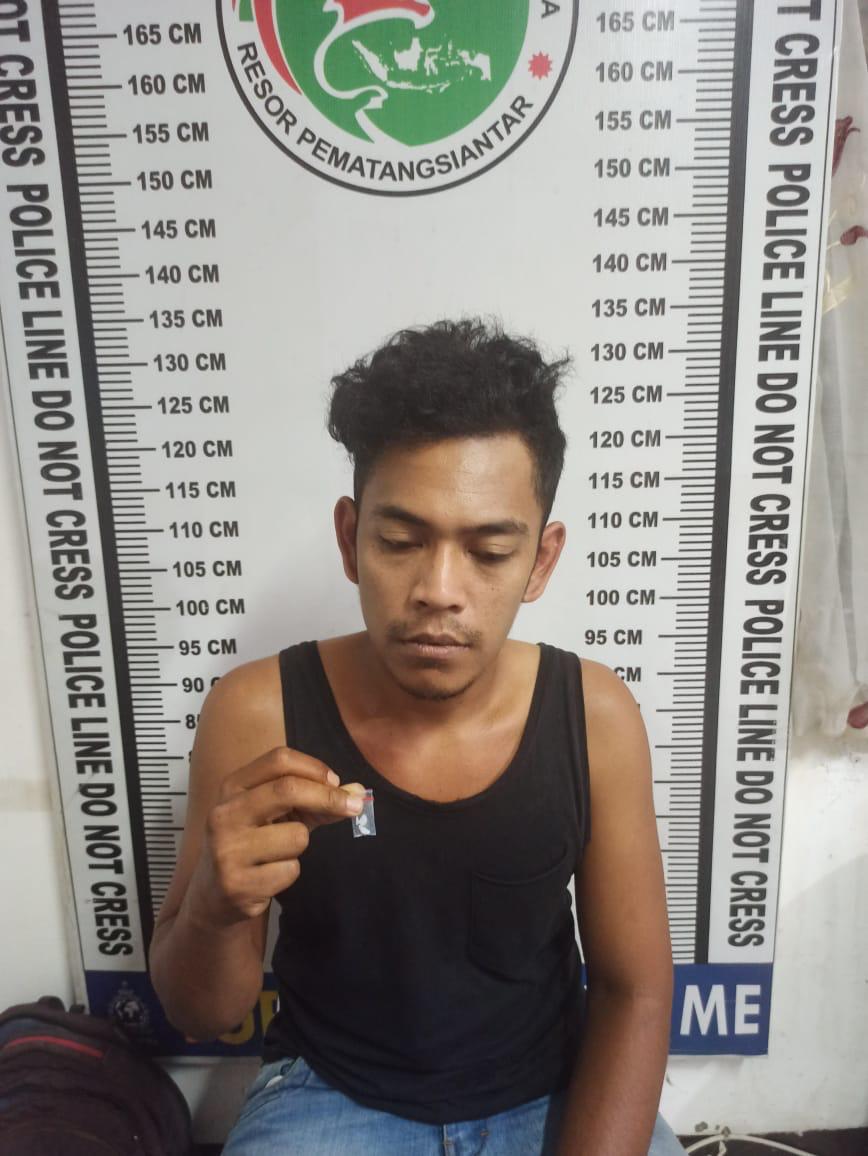 Tekab Narkoba Siantar Grebek Kampung Banjar, 1 Residivis Kedapatan Bawa Sabu