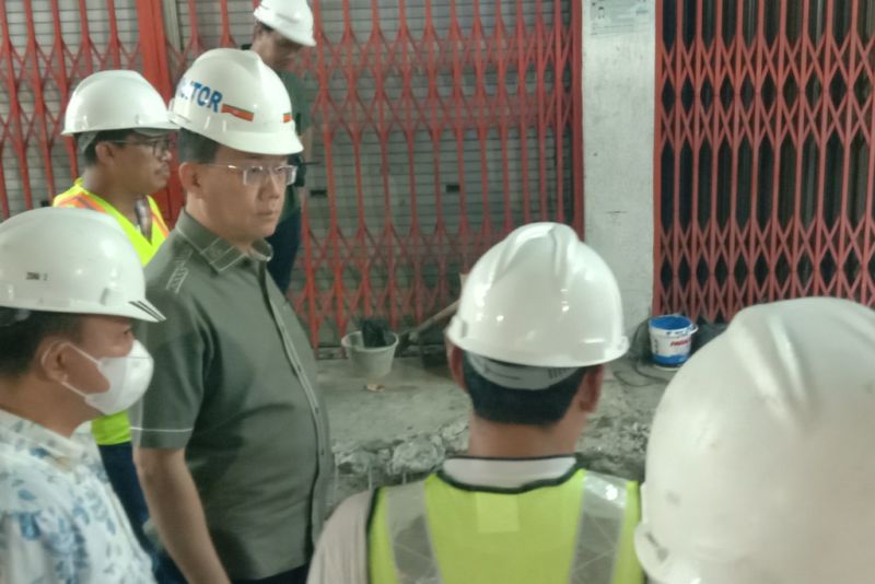 Malam Hari Tinjau Proyek Drainase, Hasyim Berharap Kawasan Jl Thamrin Tak Banjir Lagi