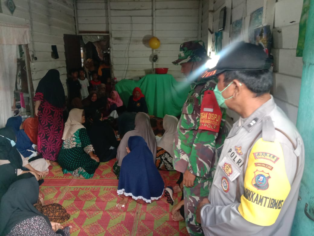 Nolong Ponakan Dibawa Arus Sungai, Paman ikut Nyangkut,Tewas !