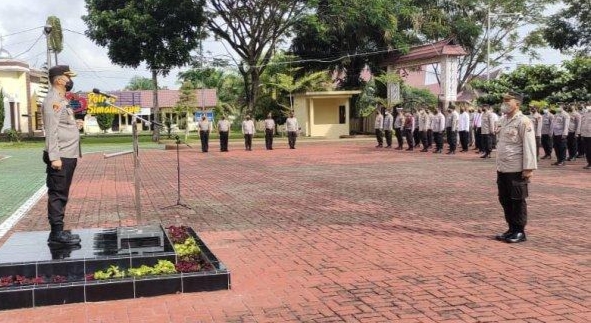 Kapolres Simalungun Pimpin Korp Raport Kenaikan Pangkat Pengabdian Dan Pelepasan Purna Bakti
