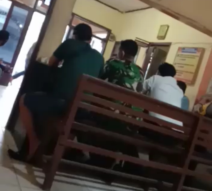 VIRAL! Ciut Didatangi Oknum TNI, Kapolsek Siborong-Borong Diduga Lepaskan 2 Jurtul Togel