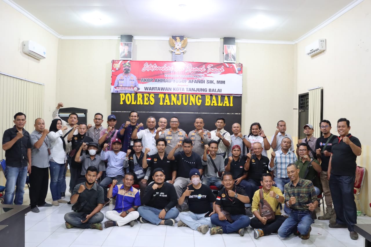 Kapolres Tanjungbalai Silaturahmi & Ramah Tamah Bersama Wartawan