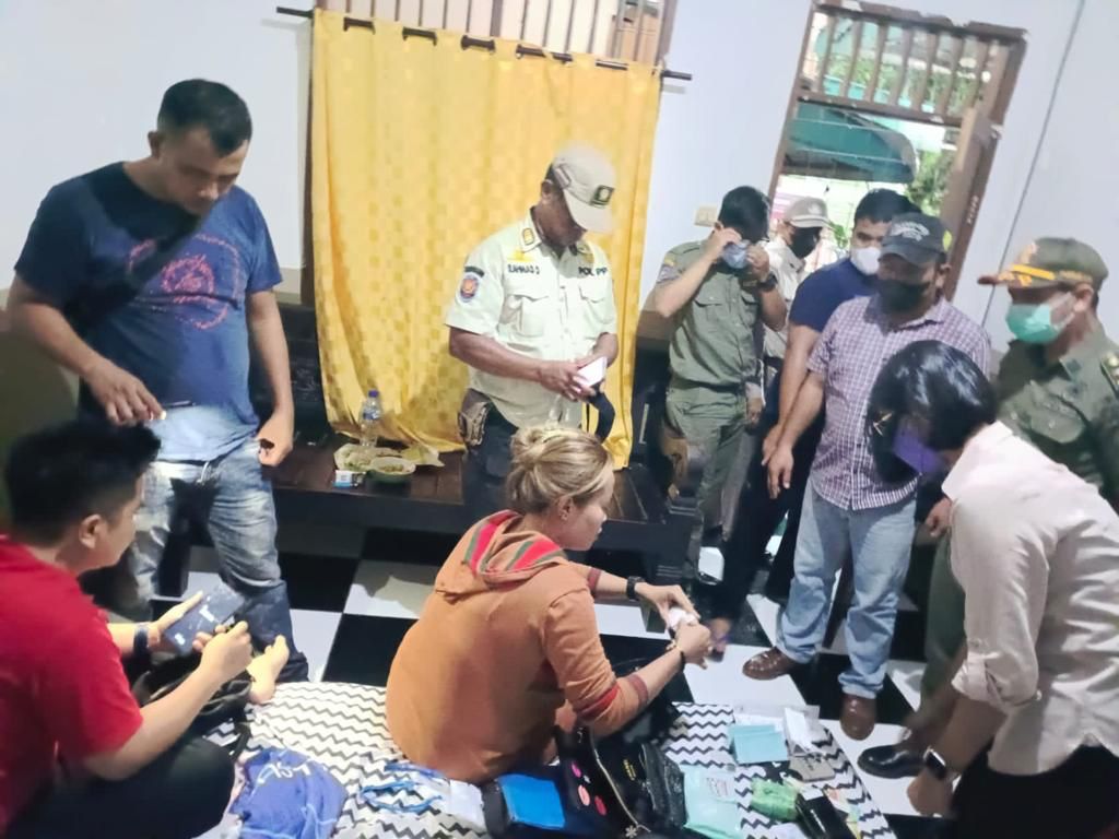 Polisi Grebek Penginapan Sikhar, 5 Orang Diamankan