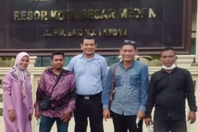 Dampingi Terlapor ke Polrestabes, Anggota DPRD Medan Edi Saputra Soroti Lambannya Kepastian Status