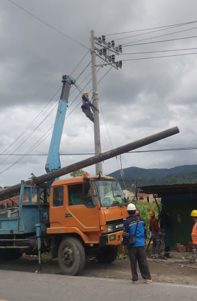 Kurang dari 24 Jam, 98 Persen Listrik Terdampak Gempa di Tapanuli Utara Telah Menyala