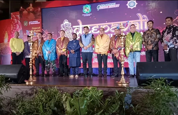Ribuan Masyarakat Hindu Hadiri Perayaan Deepavali Nusantara 2022