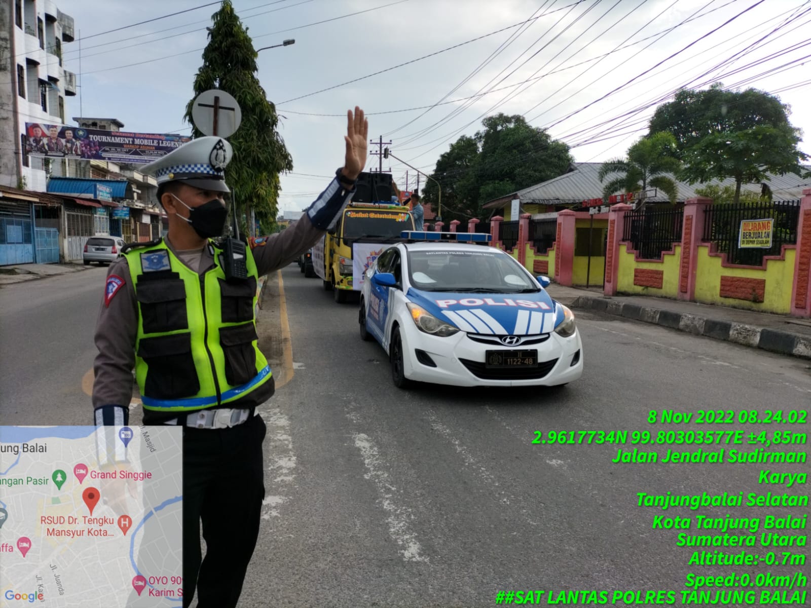 Sat Lantas Polres Tanjung Balai Kawal Pawai Pesta Rakyat Simpedes BRI Kota Tanjung Balai