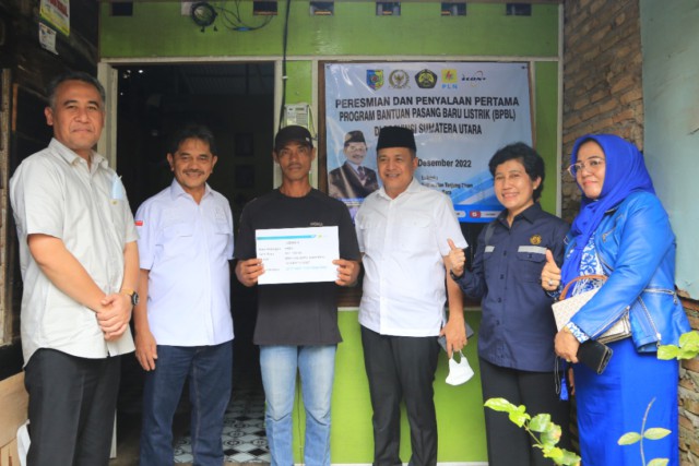 Kolaborasi PLN dan Pemerintah, PLN Salurkan Program BPBL kepada 416 Rumah Tangga di Kabupaten Batu Bara