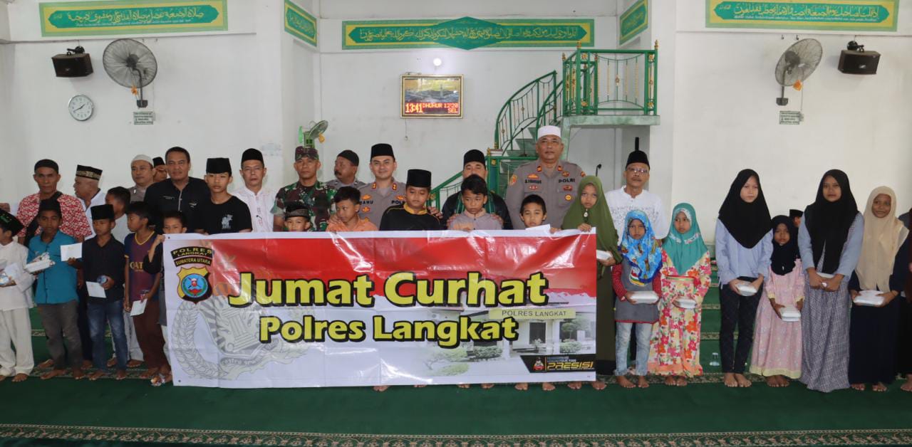Kapolres Langkat Mendengarkan Curhatan Masyarakat