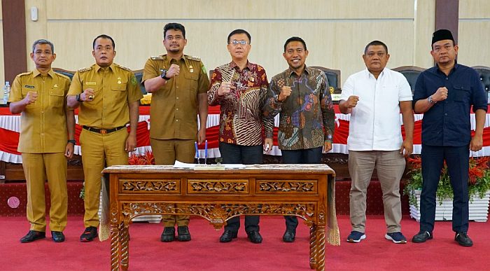 DPRD Medan Sahkan Ranperda Tentang Keolahragaan Menjadi Perda Kota Medan