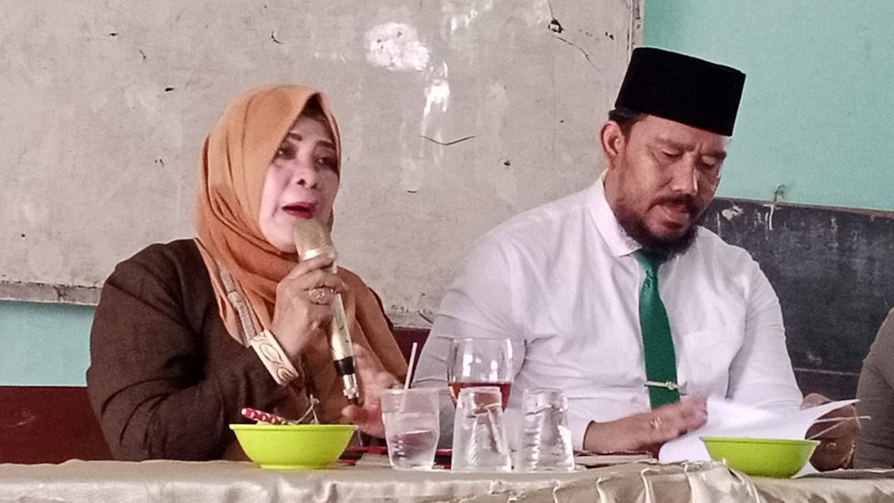 Tingkatkan Kwalitas Sekolah, Kepsek SMPN 3 Hinai Silaturrahmi Dengan Dewan Pembina Komite