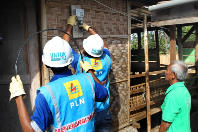 Kaleidoskop 2022: Bersama PLN Negara Hadir, 83.280 Desa di Indonesia Kini Nikmati Terangnya Listrik