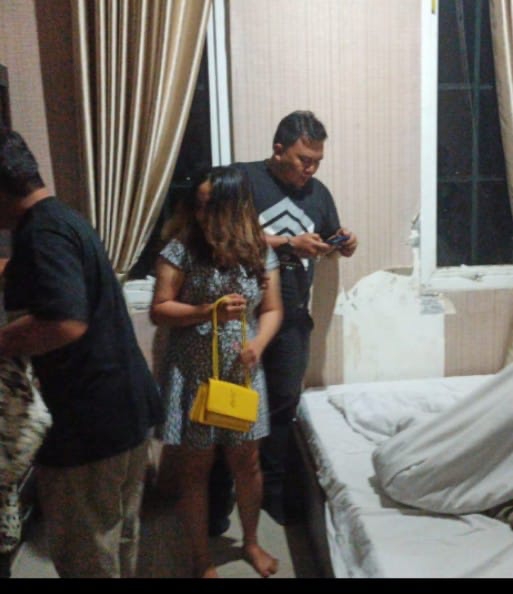 Mucikari Siantar Digrebek Di Hotel OYO Saat Lagi Ngantar Perempuan