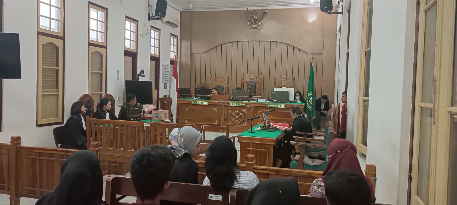 Kurir Ekstasi 80 Butir, Dua Sejoli Jadi Pesakitan di PN Medan