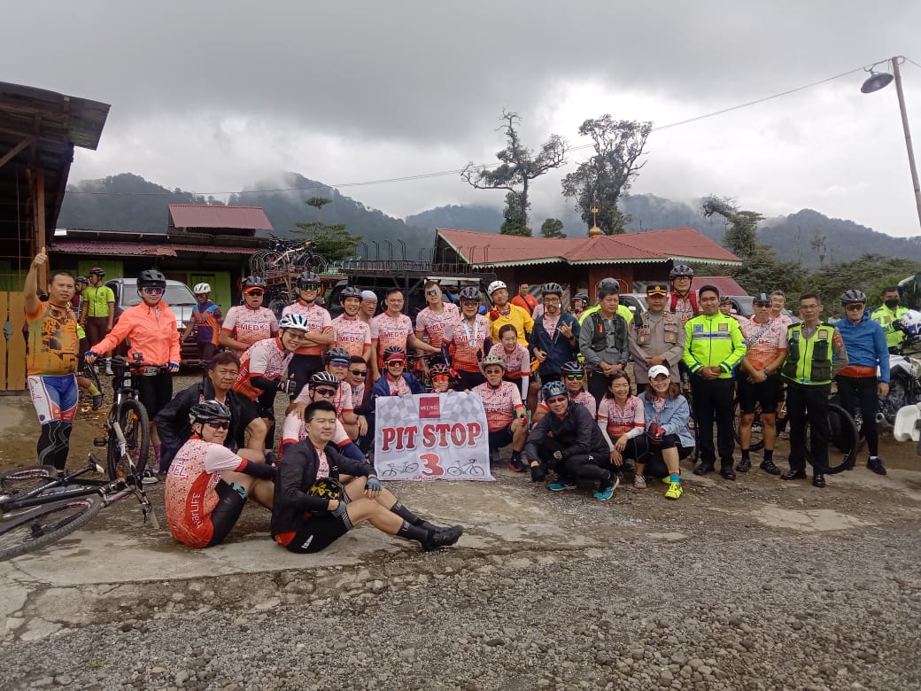 Polres Tanah Karo Laksanakan Pengamanan Gowes Pulau Pinang Persatuan Sepeda Negara Malaysia Tahun 2023