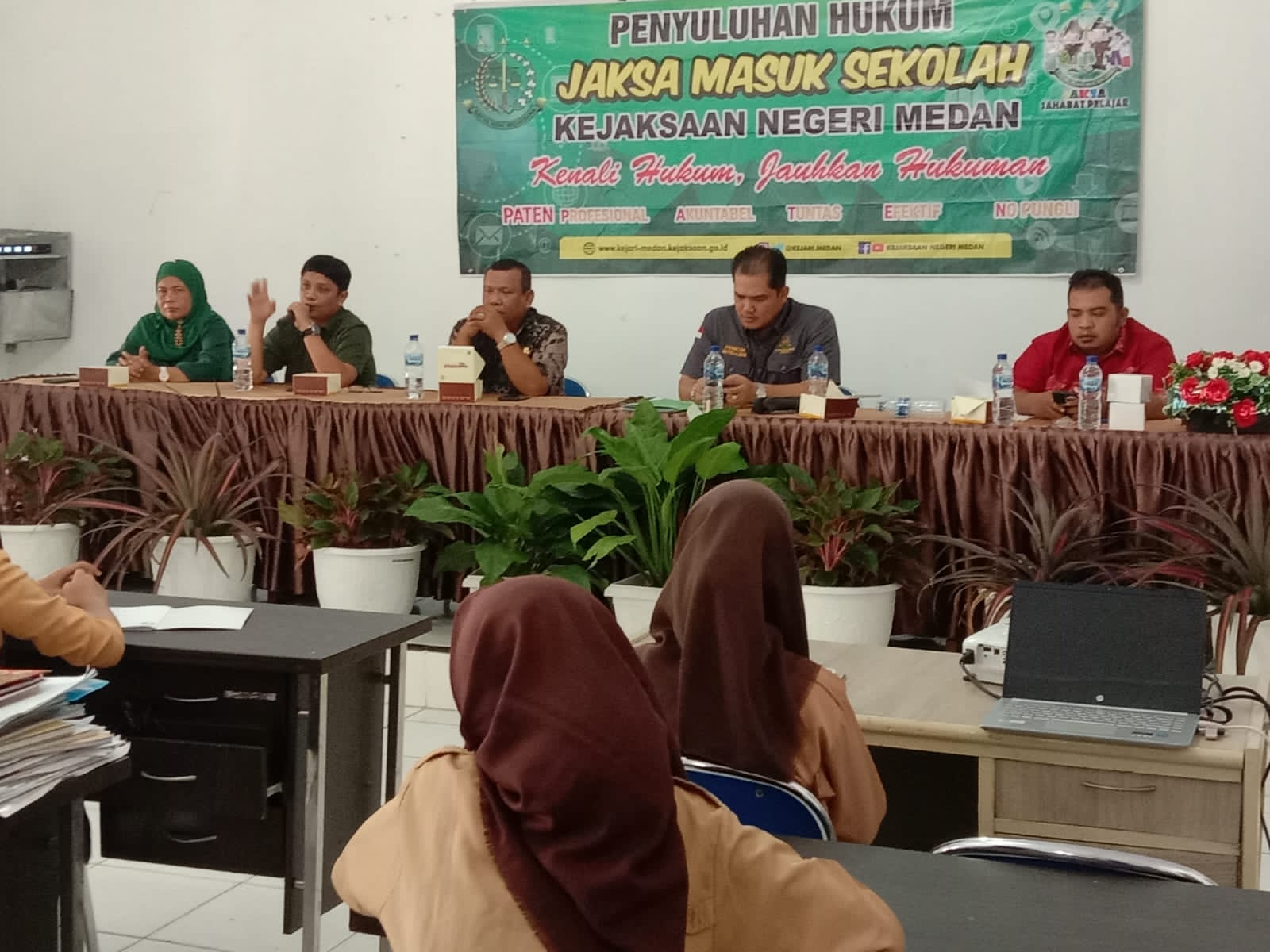 Kejari Medan Gelar Penyuluhan Hukum di SMA 4 Medan