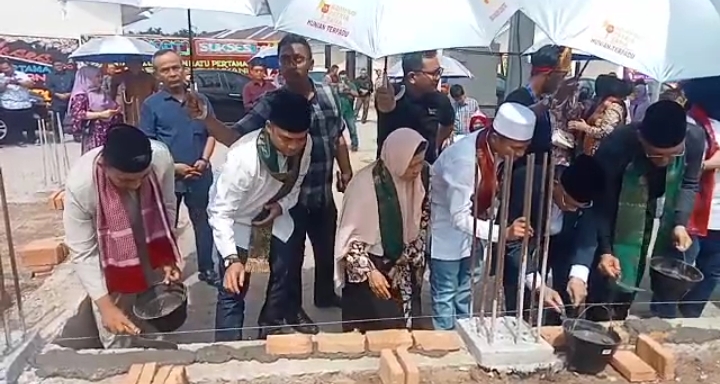 Pembangunan Masjid & Launching Perumahan Kompos Patria Tama Dinilai Dapat Bangkitkan Perekonomian