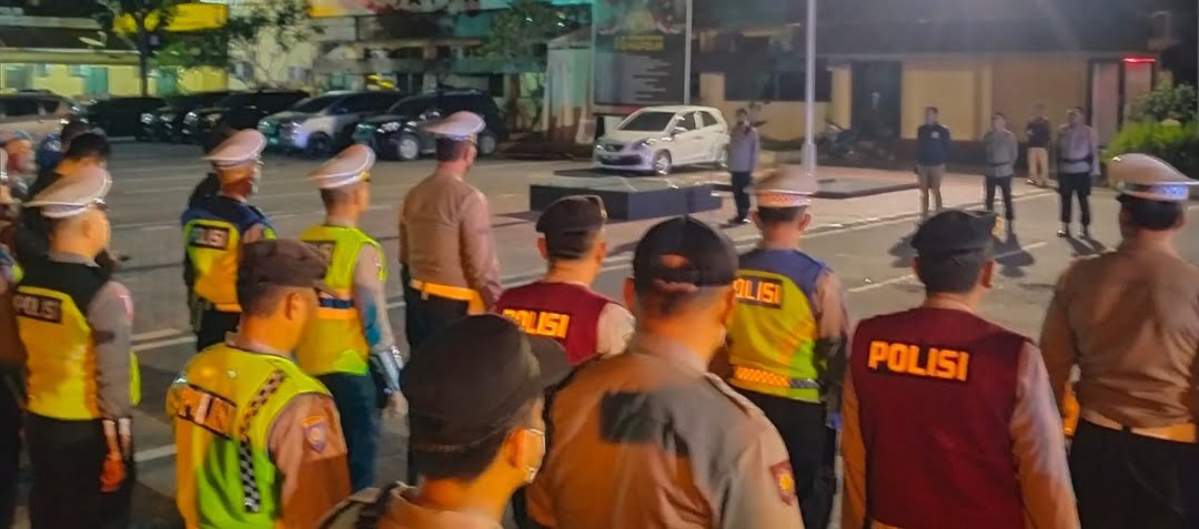 Beri Rasa Aman ke Masyarakat, Kabag Ops Polrestabes Medan Pimpin Apel Sispamkota