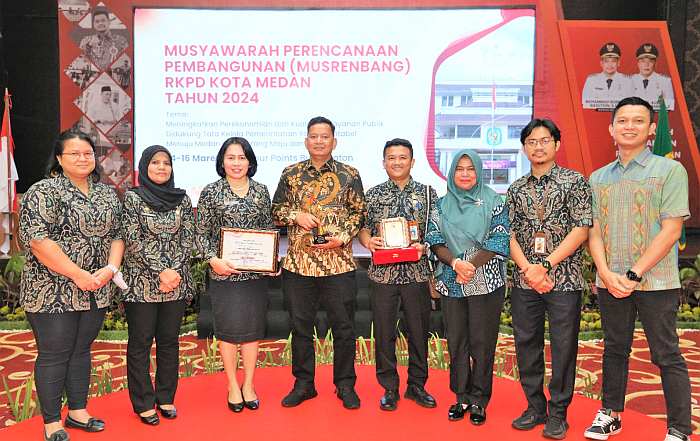 Sekretarit DPRD Medan Terbaik 1 Kompetisi Inovasi Pelayanan Publik Kota Medan 2023