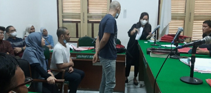 Bawa Narkotika ke Indonesia, Dua WNA Asal Malaysia Dituntut 10 Tahun Penjara