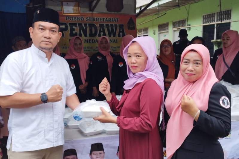 Safari Ramadhan, Dedy Aksyari Menyapa Warga dan Berbagi Takjil 